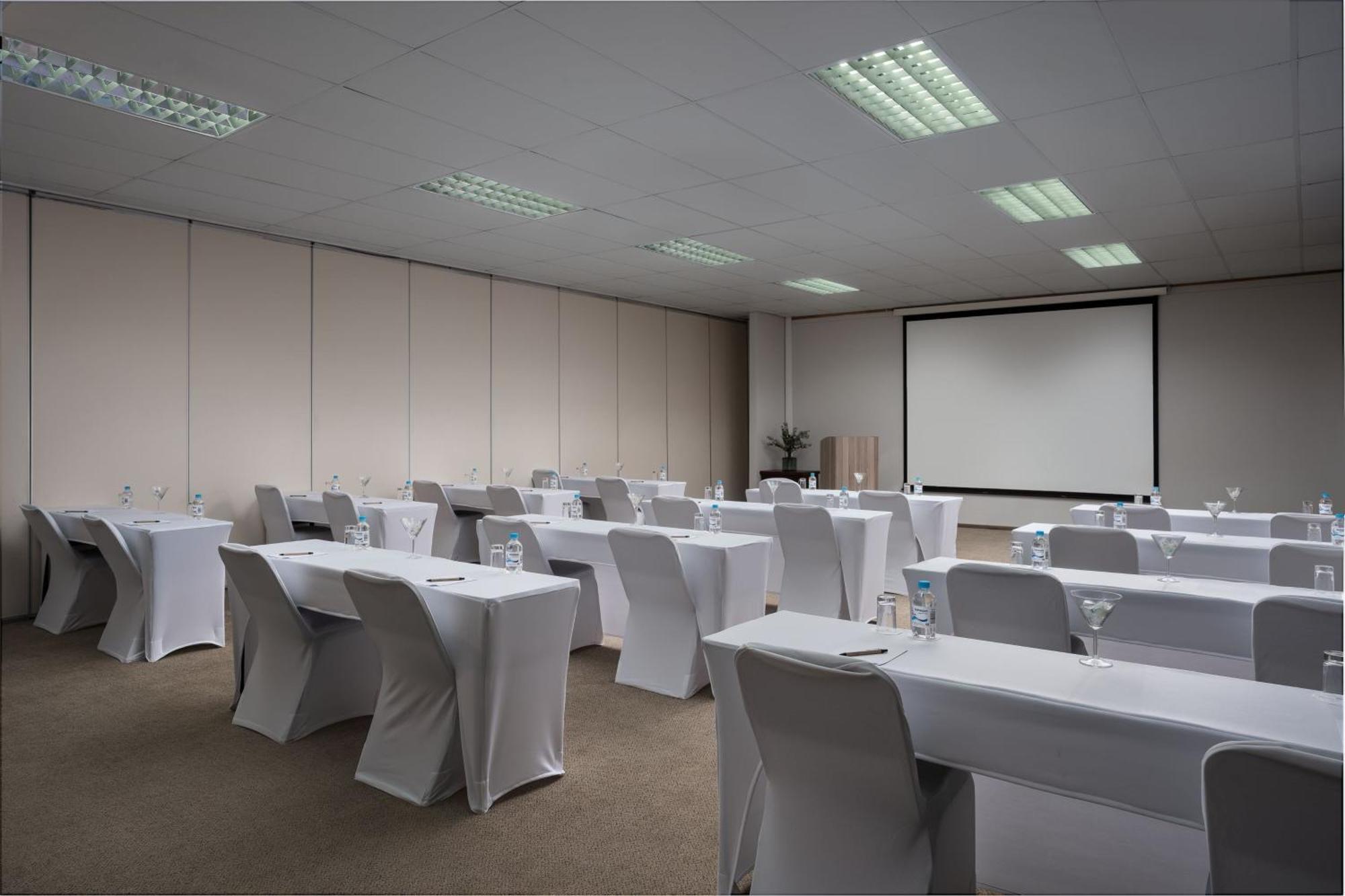 Protea Hotel By Marriott Walvis Bay Indongo מראה חיצוני תמונה